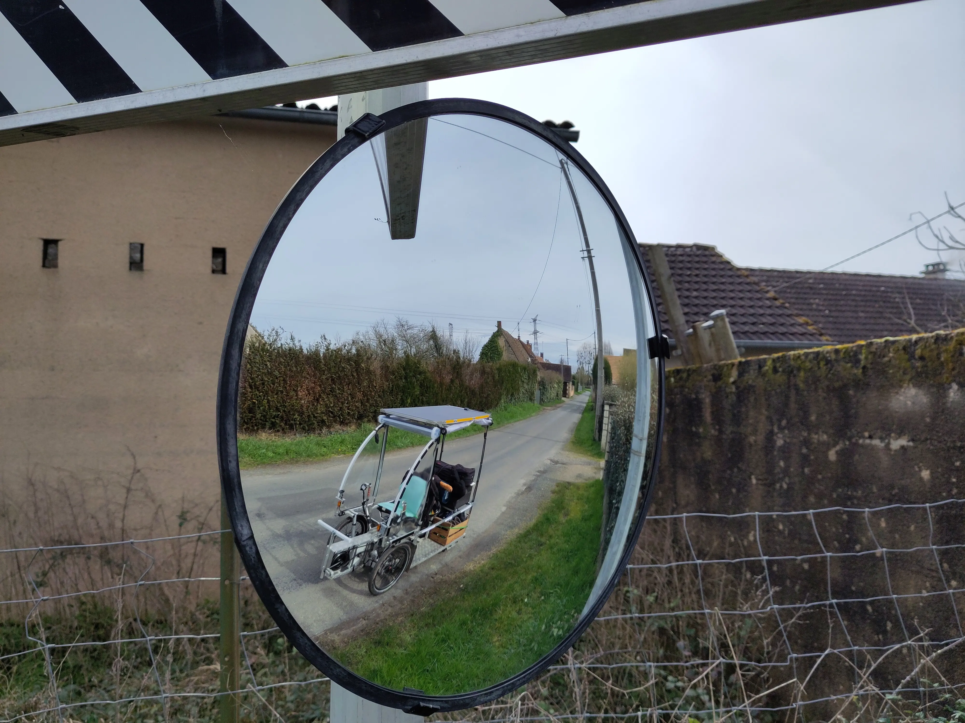 Image du vhélio dans le miroir...